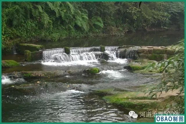 细细流水,荡漾碧波 思乡情结,予以寄托 细细流水,荡漾碧波 思乡情结,予以寄托
